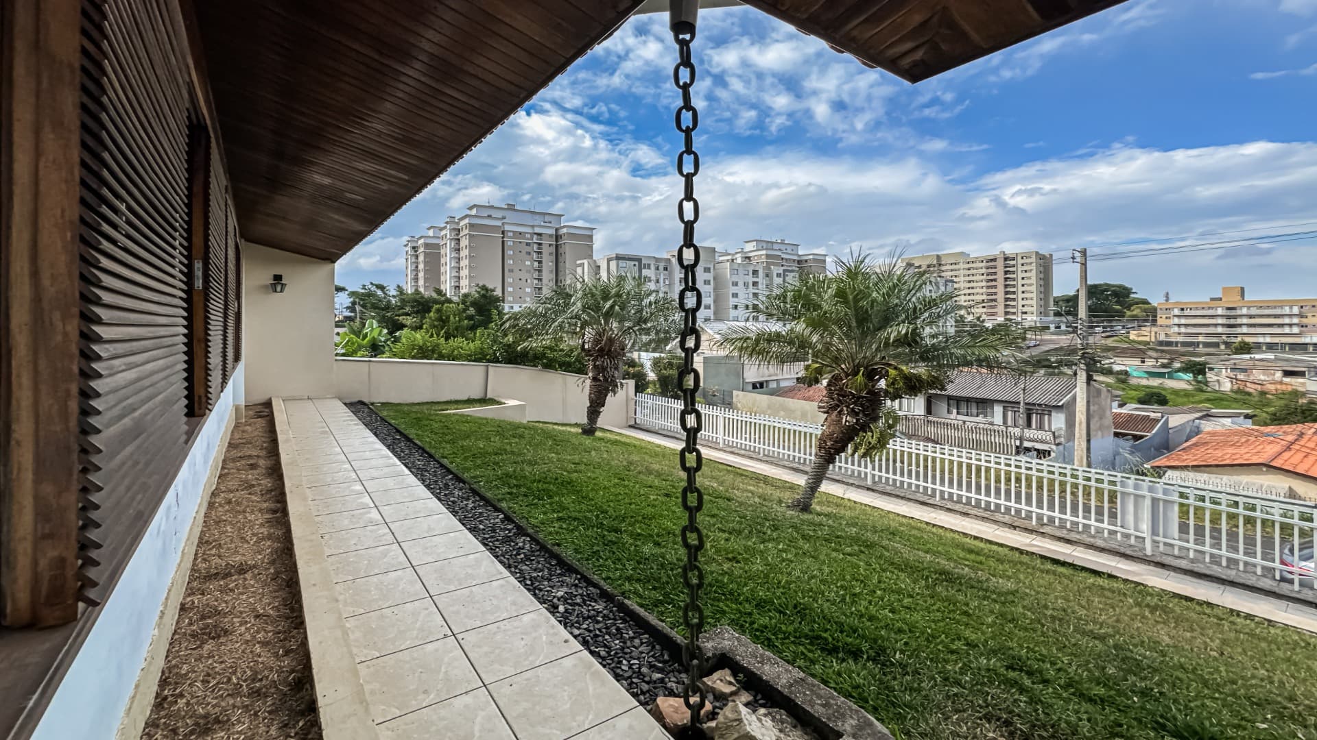 TERRENO ZR3 NO GUAÍRA| 1.056M² COM CASA TÉRREA AMPLA (4 / 30)